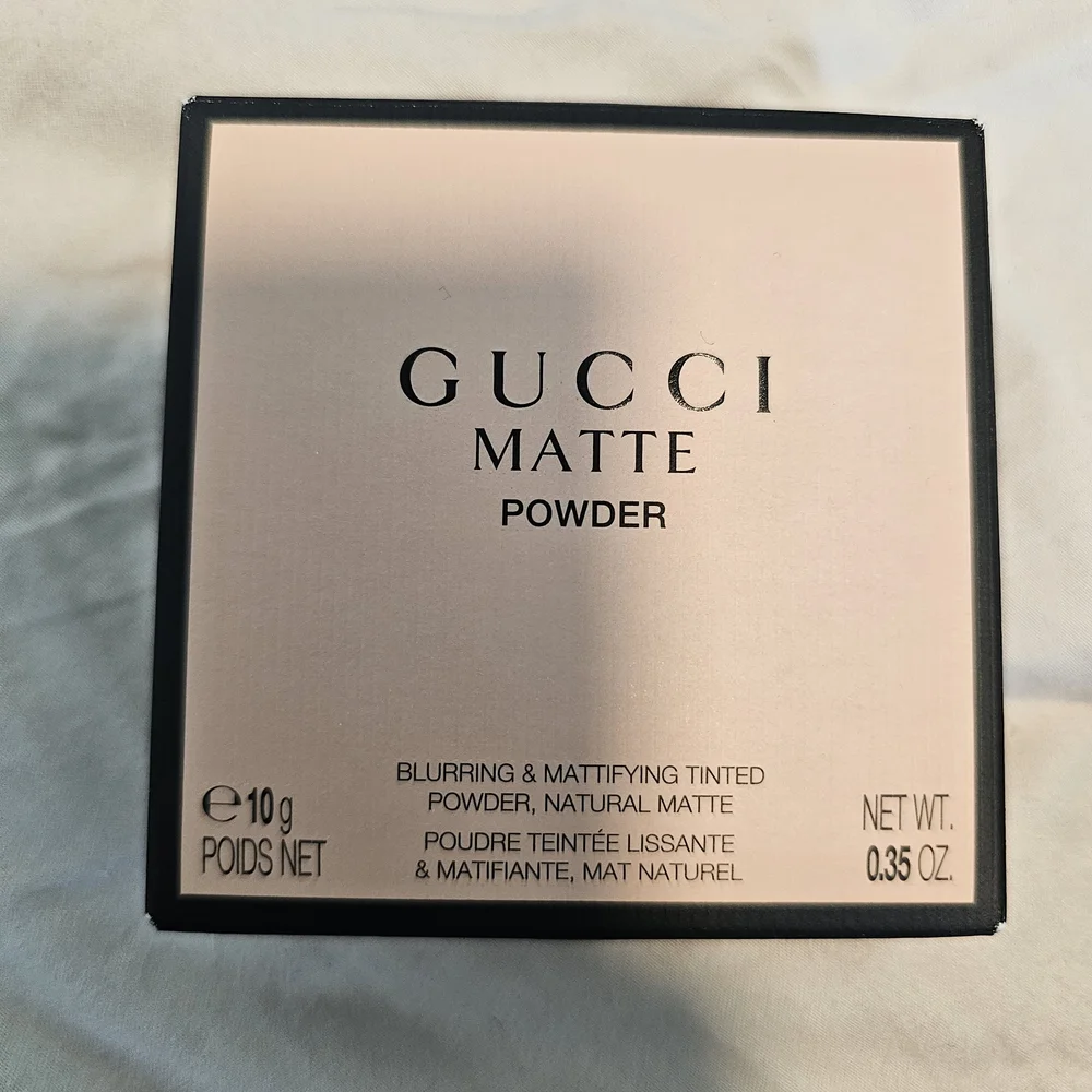 Gucci Matte Powder in Shade 14, New In Box - Picture 1 of 2